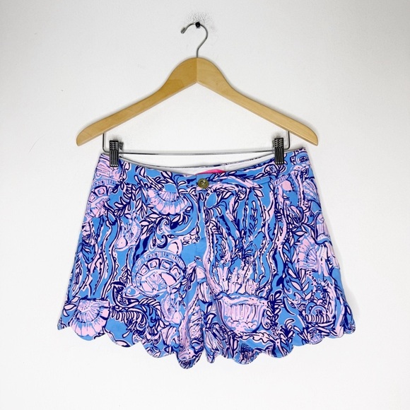 Lilly Pulitzer Printed Scallop Hem Shorts Blue Pink Size 2 - Picture 2 of 7